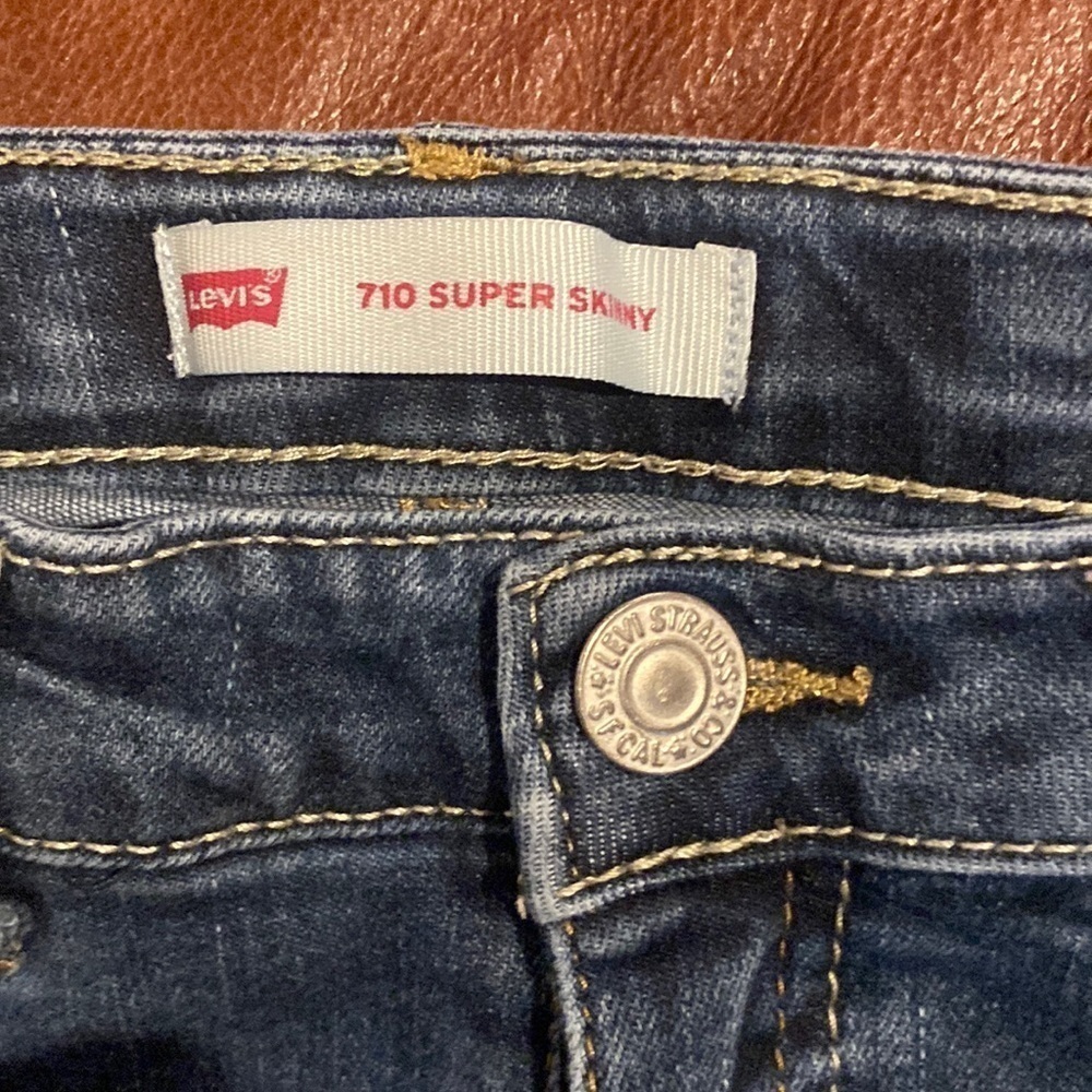 Girls Levi’s 710 Super Skinny Jeans in Size 12 REG [EXCELLENT] - Picture 3 of 4
